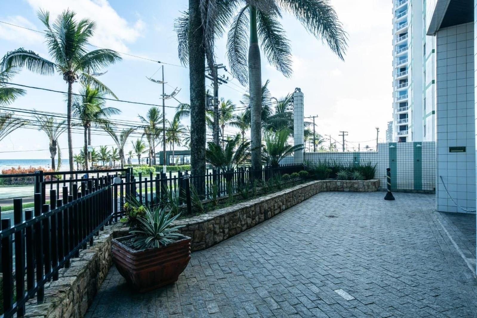 Frente Vista Mar Com Varanda Wi Fi 300Mbps E 10M Da Praia Da Tupi - Estacionamento Gratuito プライア・グランデ エクステリア 写真